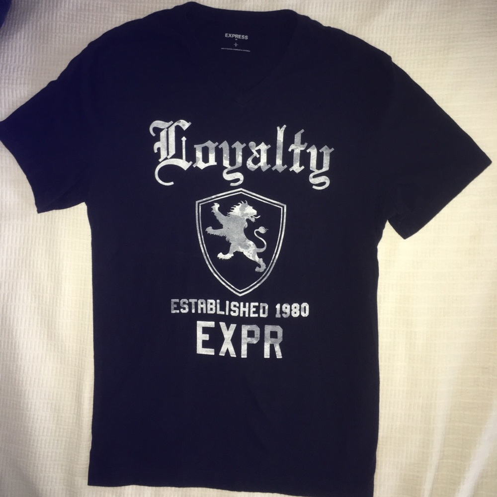 Express Graphic Tee